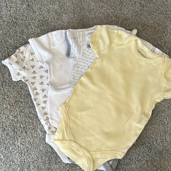 0-3 month Baby Girls Clothes Lot/Bundle (17 pieces) - Picture 10 of 15